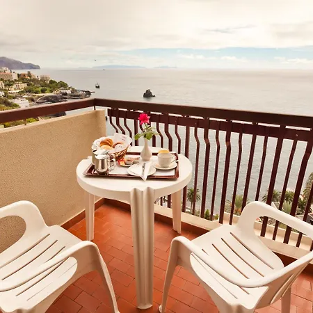 Hotell Baia Azul 4*